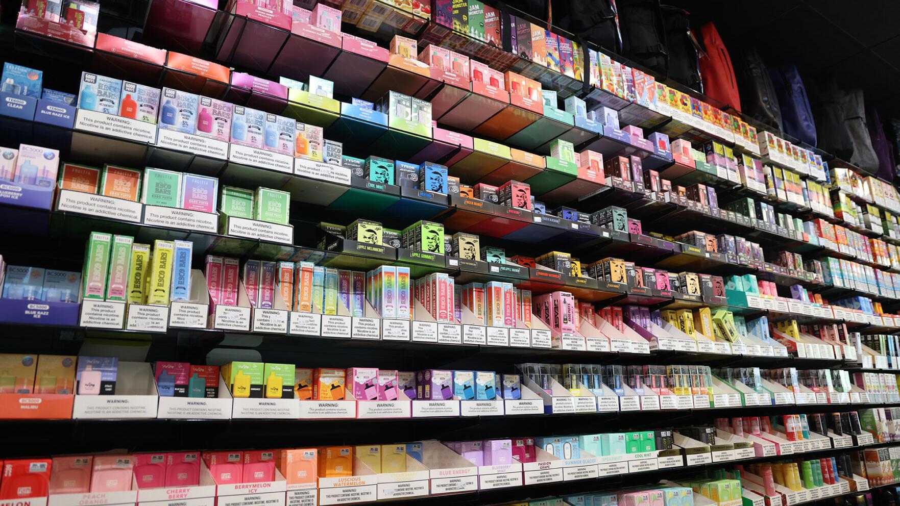 City imposes new limits on Tucson smoke shops